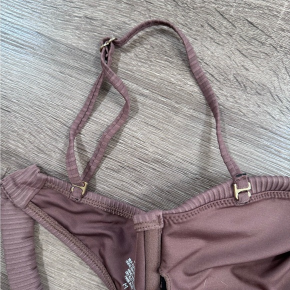 Monday Swim Antigua Top - Picture 3 of 6